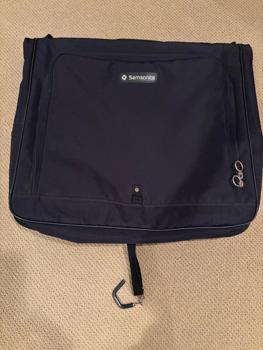 Samsonite Black Men's Garment Bag with Front Pocket and shoe storage